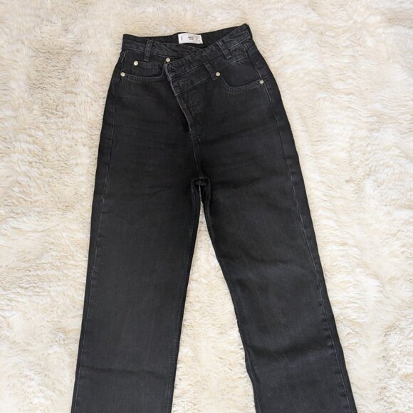 Crossover Waist Jean Black by Mango - Picture 1 of 3
